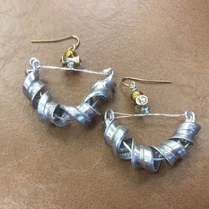 Earrings Aluminum wire conduit